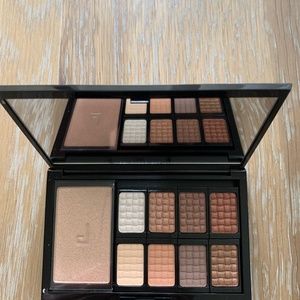 Doucce Freematic Eyeshadow Pro Palette Nude Eye Finish